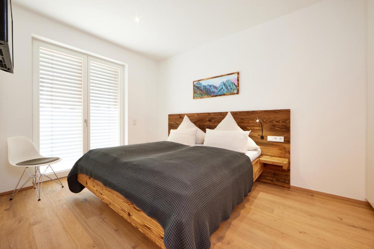 Appartement Hirsch à Garmisch-Partenkirchen Extérieur photo